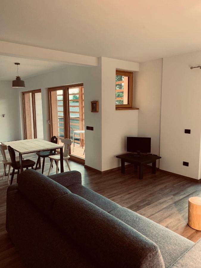 Appartamenti E B&B Casa Ester Baselga di Pinè Eksteriør bilde