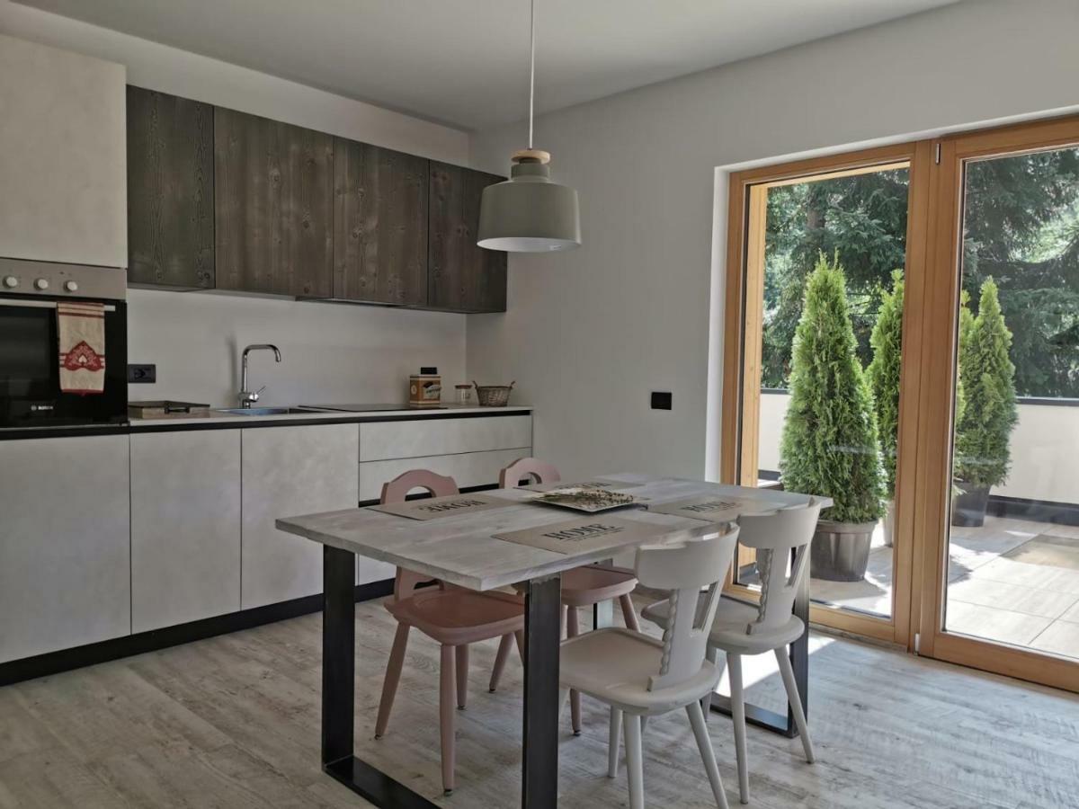 Appartamenti E B&B Casa Ester Baselga di Pinè Eksteriør bilde